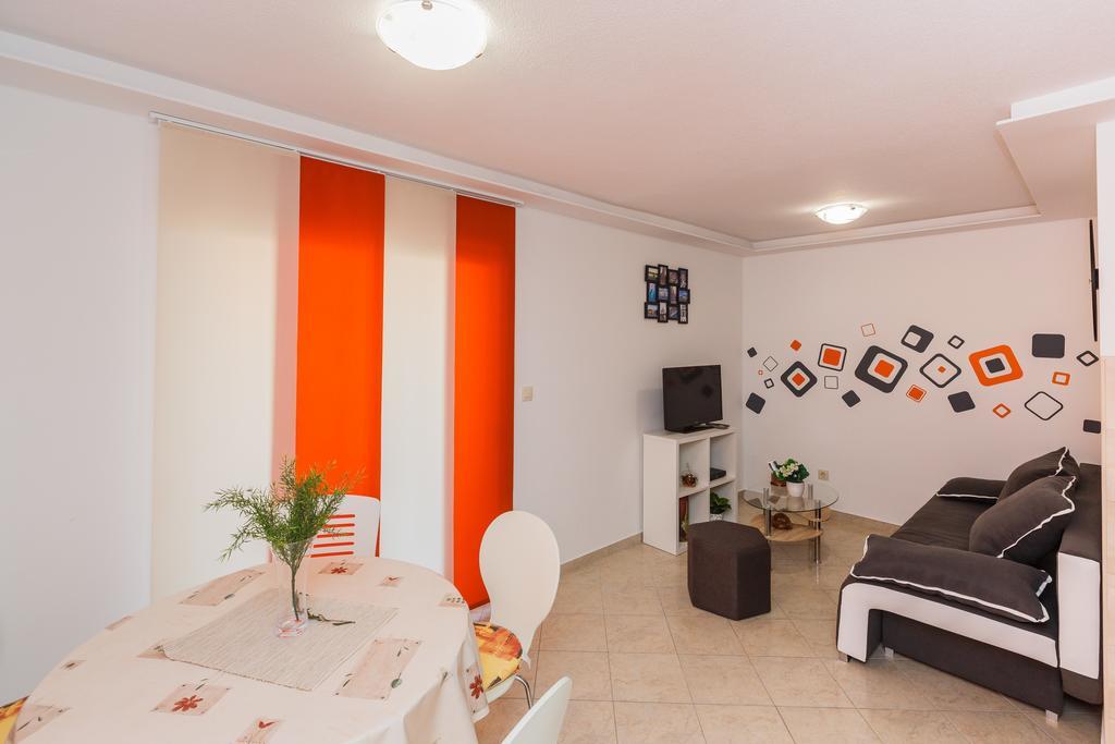 Apartments Viljac Traù Camera foto